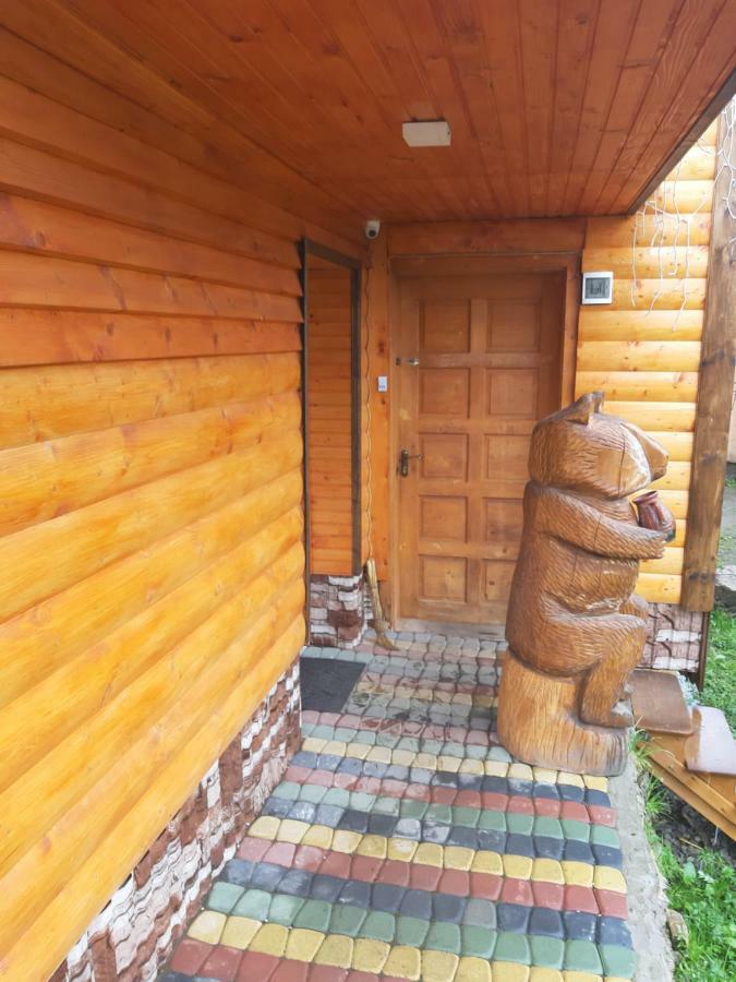 Готель Людмила シネヴィル エクステリア 写真